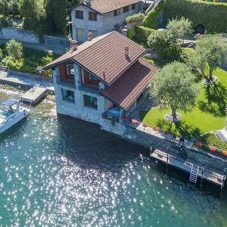 Sleeps 7 Pool Air Con Villa Ossuccio